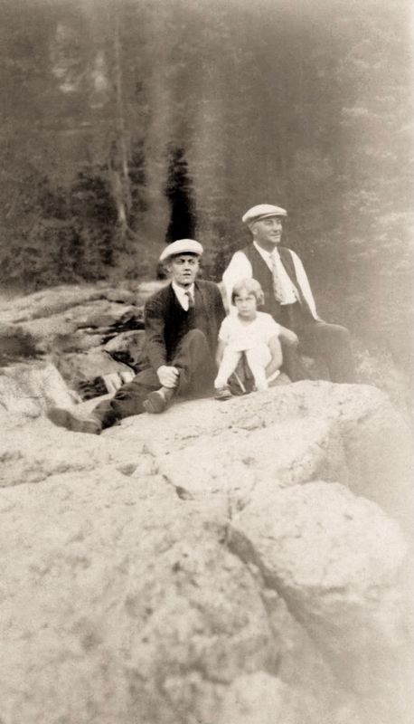 322) Fritz and Asplunds