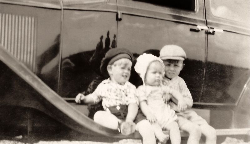 408) Roger, Venzel? and Roy.