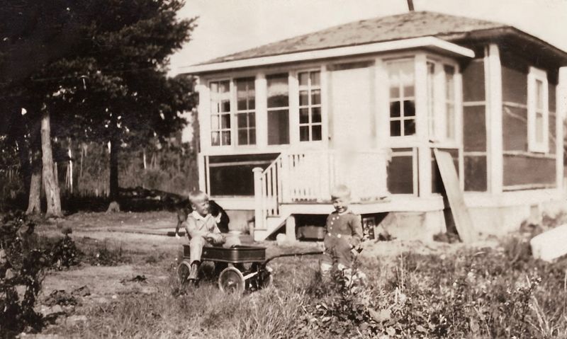 415) Gordon Asplund and Roy?
