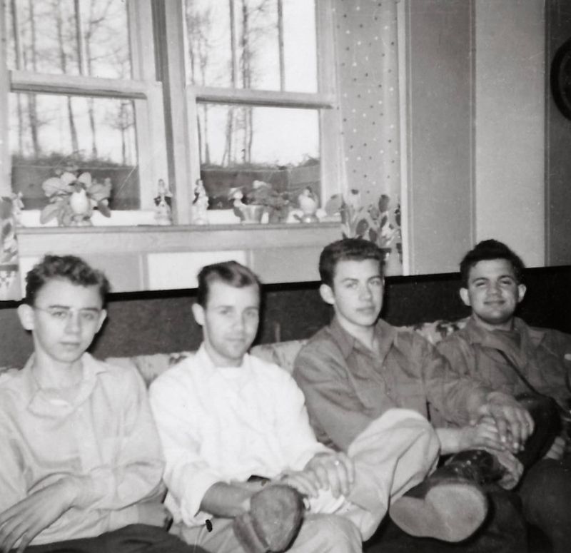 452) Jerry, Roy, Roger or Venzel and ?
