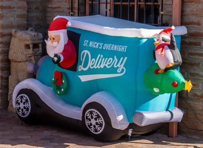 04 Santa's New Delivery Truck