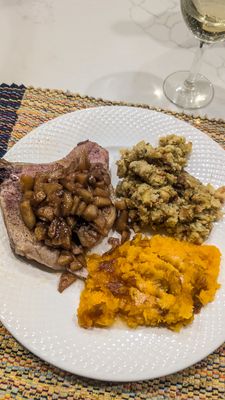 Porkchop with sauted apple spice topping