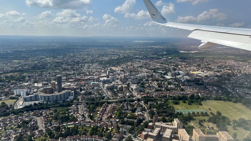 Flight to Heathrow (LHR)