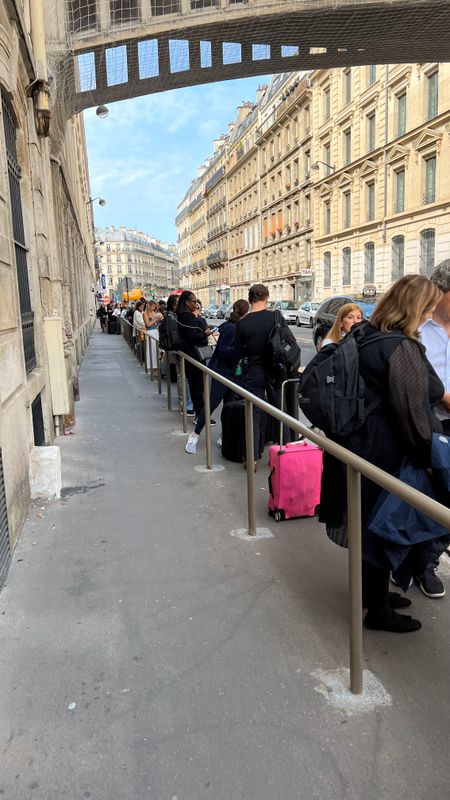 45-minute wait for a cab