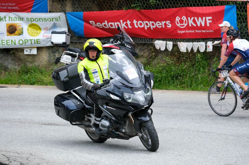 HKXH9051.jpg