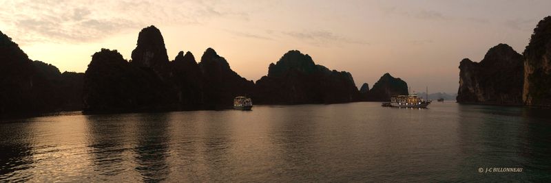122 Baie de Bai Tu Long.jpg