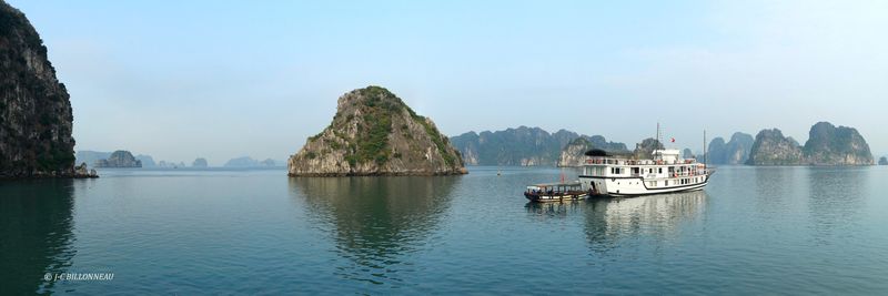 128 Baie de Bai Tu Long.jpg