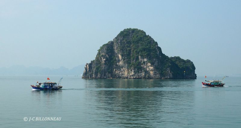 131 Baie de Bai Tu Long.JPG