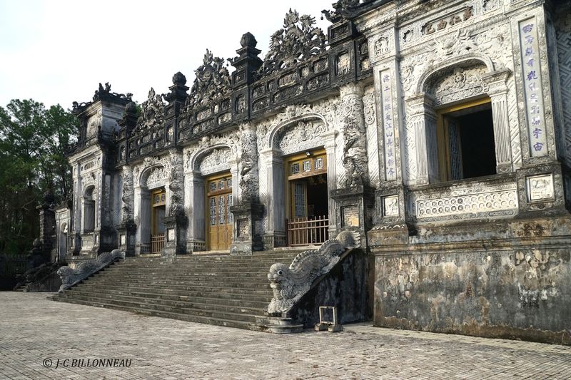 175 Tombeau Khai Dinh.JPG