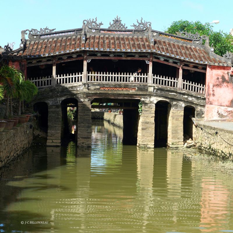 191 Pont couvert japonais  Hi An.jpg