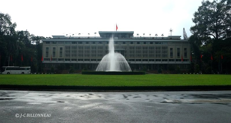 220 Palais de la Runification.JPG