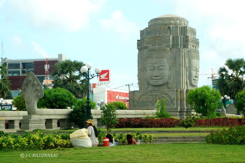 310 Phnom Penh.JPG