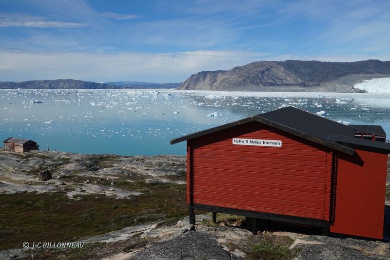 030.19 Lodge du glacier Eqi.JPG