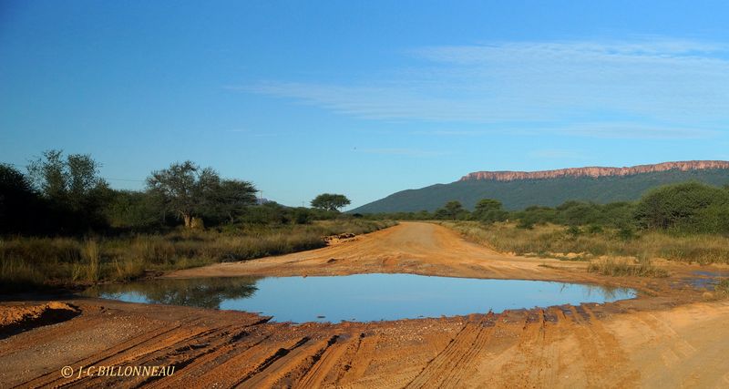 020 Route vers Etosha.JPG