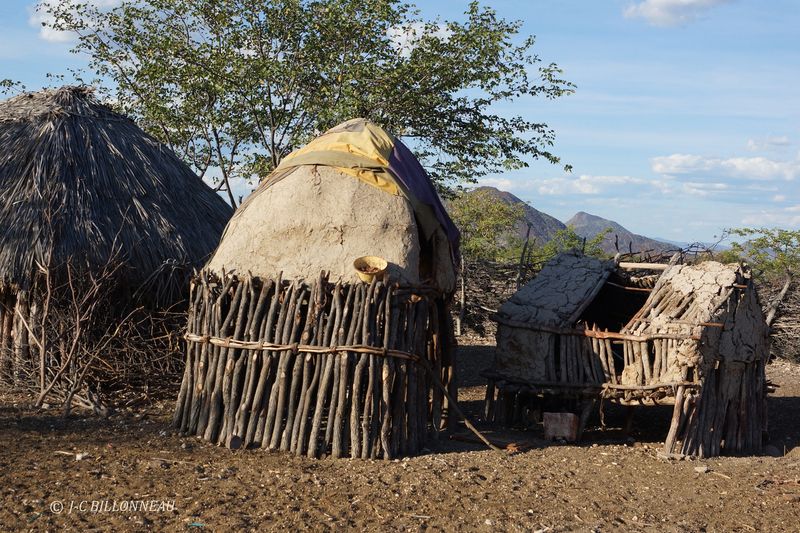 202 Village himba.JPG