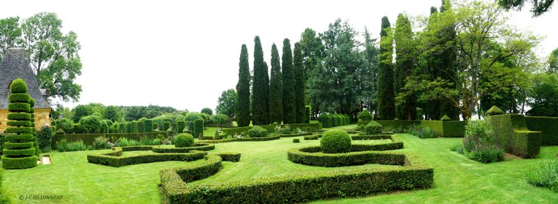 011 Jardins d'Eyrignac.jpg