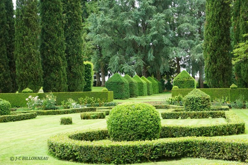 012 Jardins d'Eyrignac.JPG