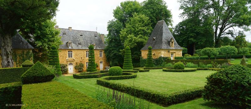 024 Jardins d'Eyrignac.jpg