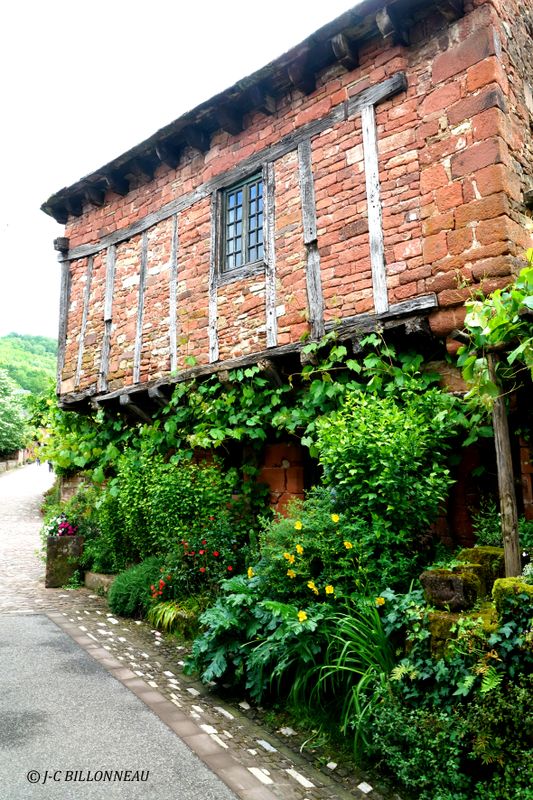 019 Collonges-la-rouge.JPG