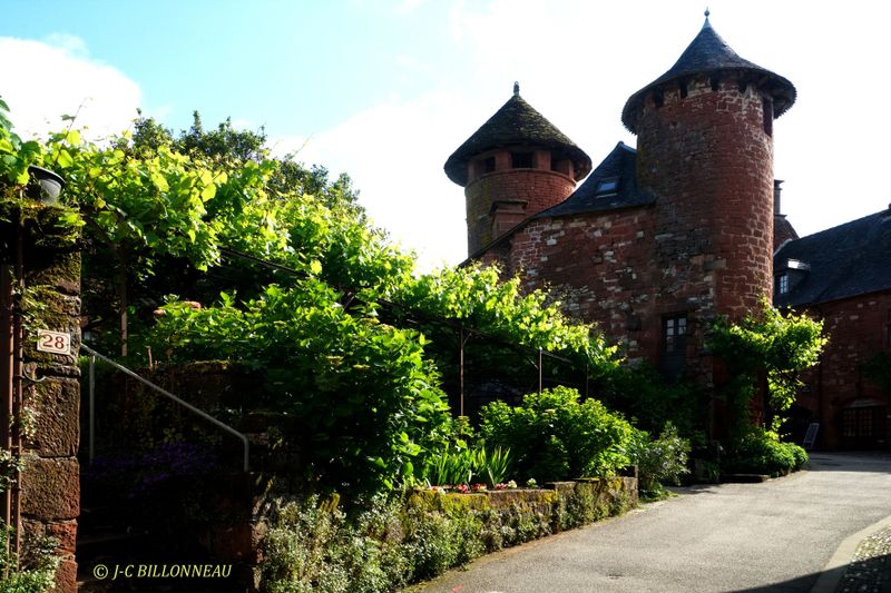 024 Collonges-la-rouge.JPG
