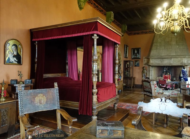 027 Château de Castelnau-Bretenoux.JPG