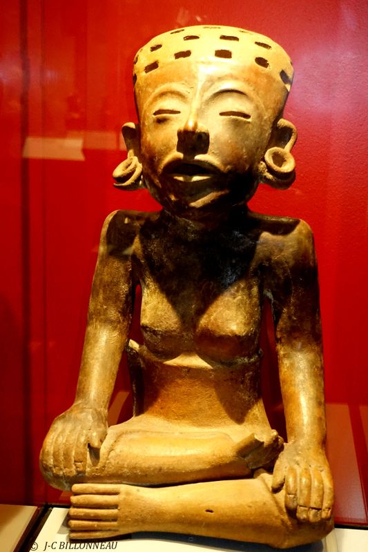 010 Muse des Amriques - AUCH.JPG
