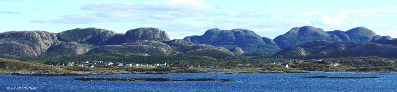 030 Bord de fjord.jpg