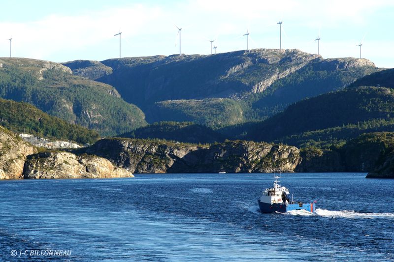 034 Dtroit en allant vers Rorvik.JPG