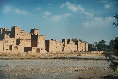 069 Kasbah dAmerhidil - 2003 - MAROC.JPG