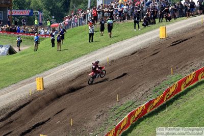 048_AL4I3100.jpg