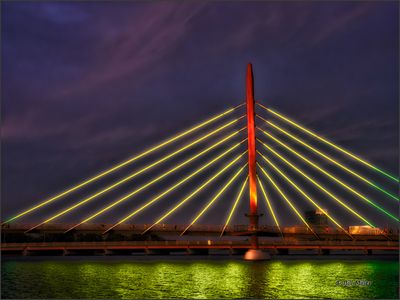 Boomerang Bridge