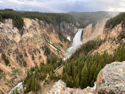 Grand Canyon of the Yellowstone. Waterfalls and boardwalk.