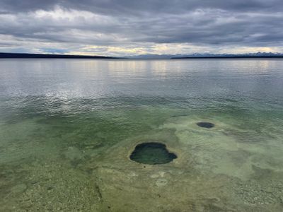 Lakeshore Geyser