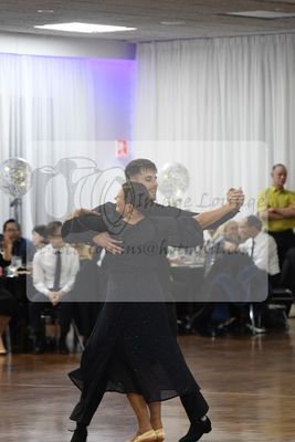 2023 night of the stars ball 0149.jpg
