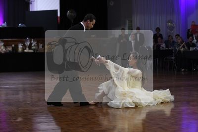 2023 night of the stars ball 0405.jpg