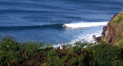 North Shore on Maui - Surfboarders