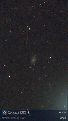 M109