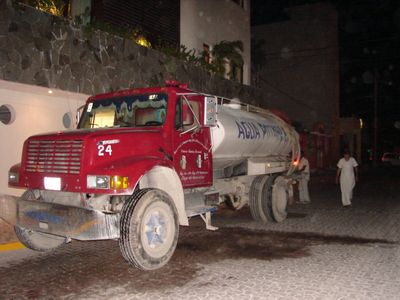 74164986.jpg
