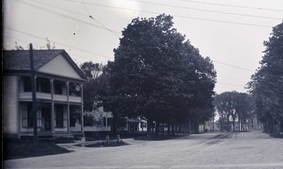 Montague Main St Car Tracks & Montague Hotel - detail left