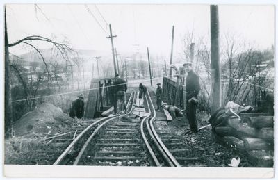 Dugway, Wayside, Dalton flood, Nov. 1927.jpg