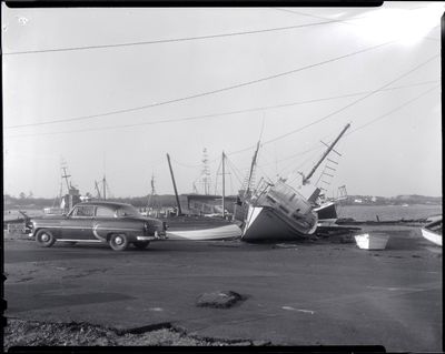 Hurricane Carol Sep 1954 (Myett) - Lees Wharf 