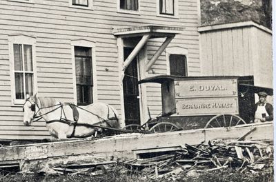 Readsboro Vt. Cottage House. - detail of wagon