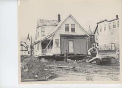 House moved for new bridge Readsboro (from Facebook)