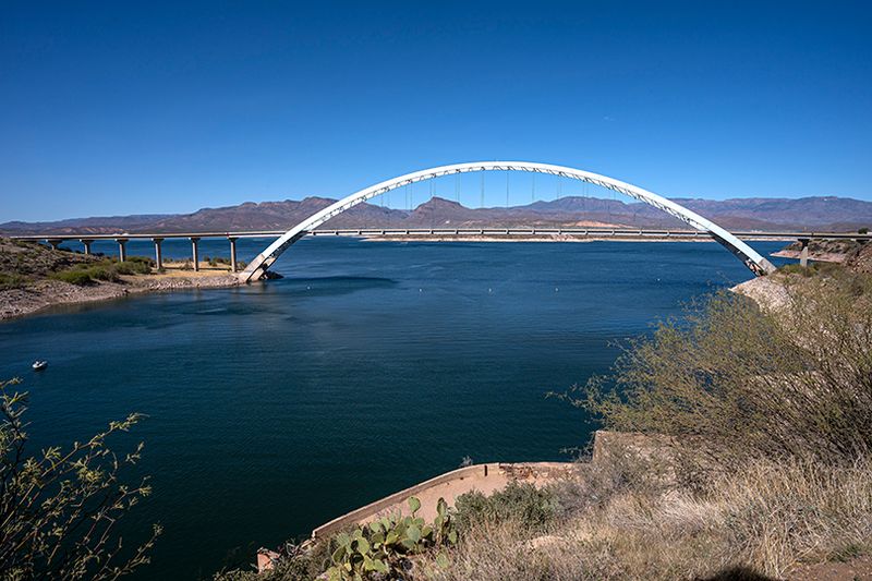 Roosevelt lake