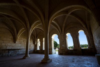  Abbaye de Trizay