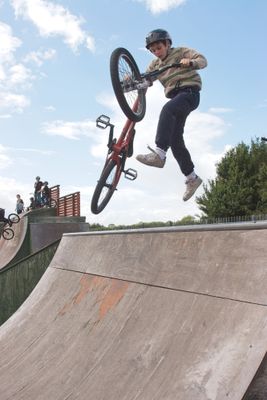 SK8-08