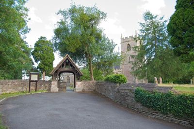 Inkberrow Churchyard