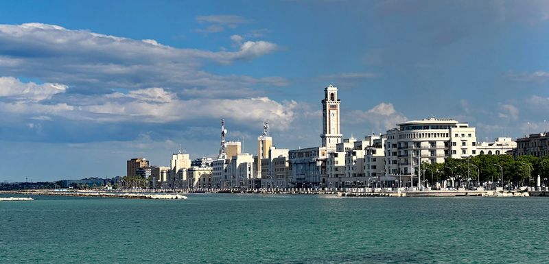 Bari 3