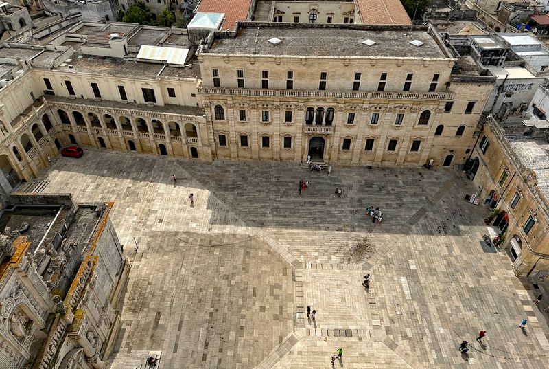 Lecce 7