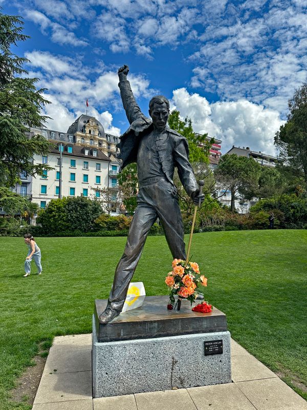 Montreux 3